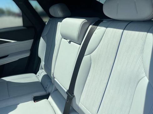 Certified 2024 Cadillac Lyriq Luxury AWD/4WD image 27