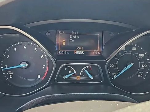Used 2017 Ford Focus SE FWD image 5
