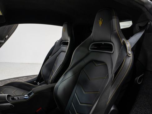 Used 2022 Maserati MC20 Coupe RWD image 42