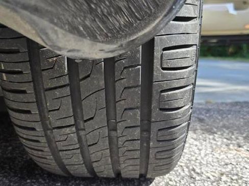 Used 2002 Lexus SC 430 Convertible image 6