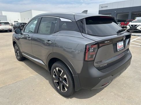 New 2025 Nissan Kicks SV w/ SV Premium Package image 7