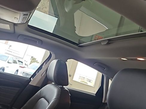 Used 2025 Volkswagen Jetta SEL image 28