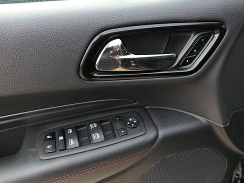 Used 2024 Dodge Durango GT image 10