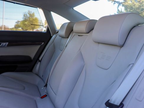 Used 2008 Audi S6 Sedan AWD/4WD image 30