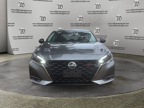 Used 2024 Nissan Altima 2.5 SR image 8