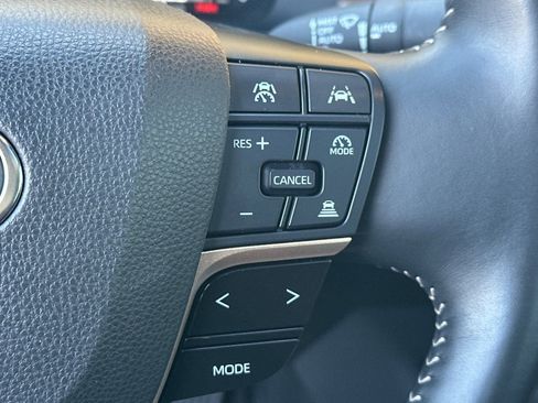 Certified 2024 Toyota Crown Limited image 29