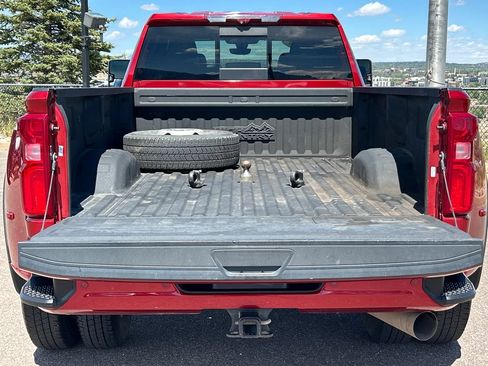 Used 2023 Chevrolet Silverado 3500 High Country w/ LPO, Hitch Package AWD/4WD image 5