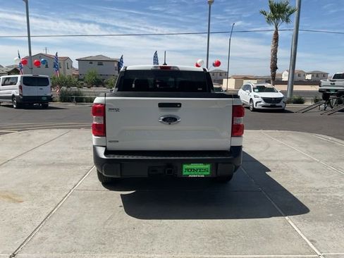Used 2024 Ford Maverick Lariat FWD image 6