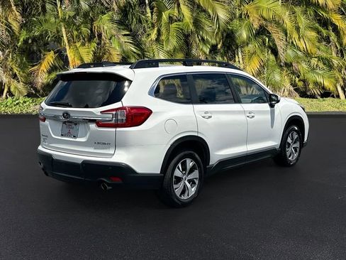 Used 2025 Subaru Ascent Premium AWD/4WD image 5