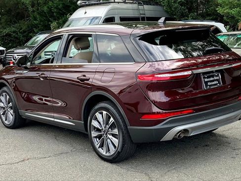 Used 2020 Lincoln Corsair Reserve w/ Elements Package image 10