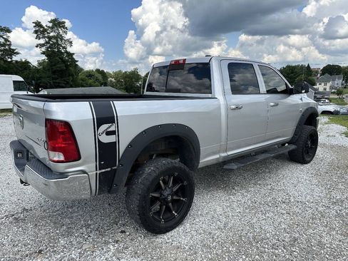 Used 2011 RAM 2500 SLT AWD/4WD image 3
