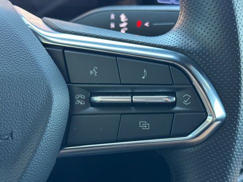 Used 2025 Chevrolet Blazer EV LT FWD image 26