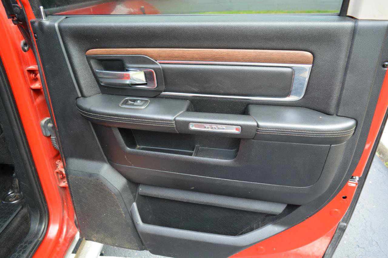 Used 2015 RAM 2500 Laramie AWD/4WD image 13