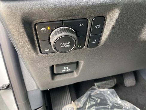 New 2026 Ford Expedition Max Platinum AWD/4WD image 15