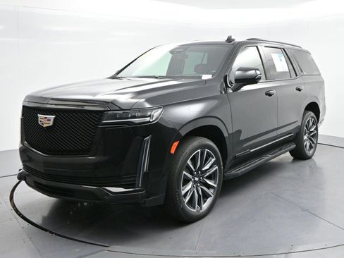 Used 2023 Cadillac Escalade Sport AWD/4WD image 3