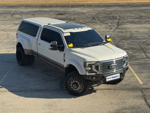 Certified 2022 Ford F450 King Ranch w/ King Ranch Ultimate Package image 39