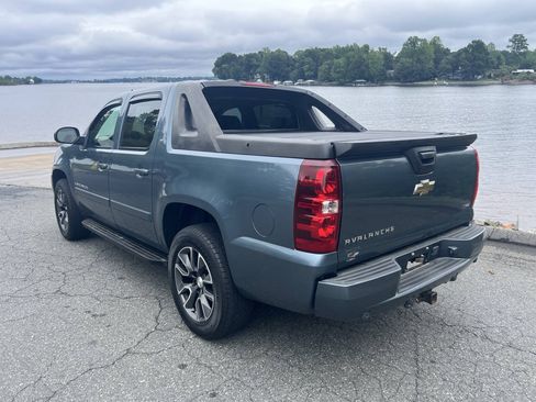 Used 2008 Chevrolet Avalanche LT w/ LT Preferred Equipment Group RWD image 5