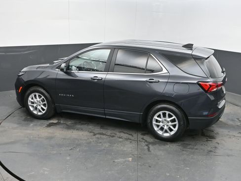 Used 2023 Chevrolet Equinox LT image 36