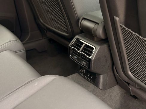 Used 2023 Audi Q3 2.0T Premium Plus image 22