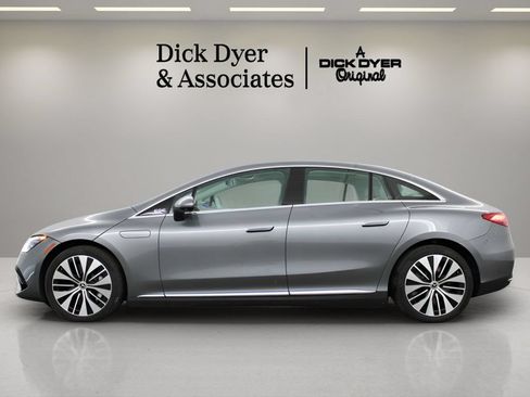 Used 2025 Mercedes-Benz EQE 350+ 4MATIC Sedan image 6