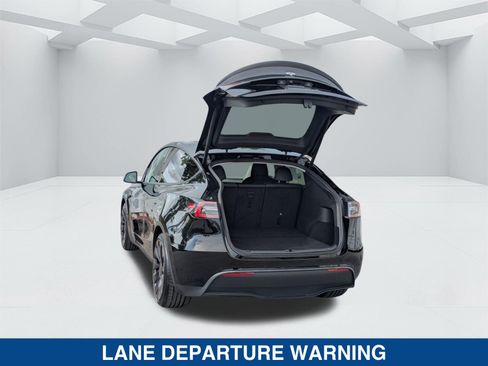 Used 2022 Tesla Model Y Performance AWD/4WD image 14