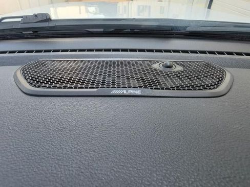 Used 2025 RAM 1500 Laramie AWD/4WD image 29