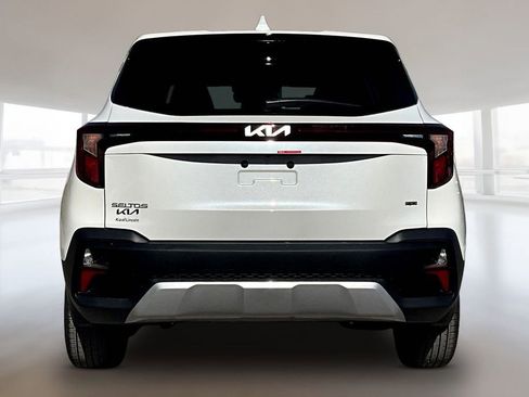 New 2026 Kia Seltos LX image 4