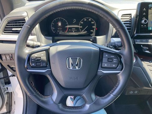 Used 2025 Honda Odyssey Sport-L image 33