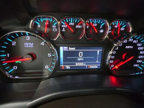 Used 2014 Chevrolet Silverado 1500 High Country w/ High Country Premium Package AWD/4WD image 11