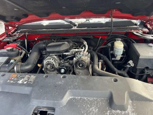 Used 2011 Chevrolet Silverado 1500 W/T image 11