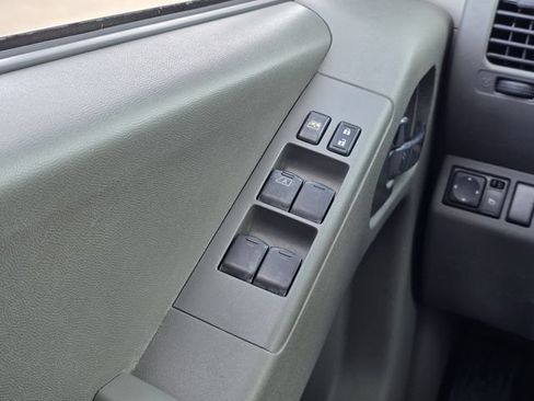 Used 2019 Nissan Frontier SV w/ Value Truck Package RWD image 15