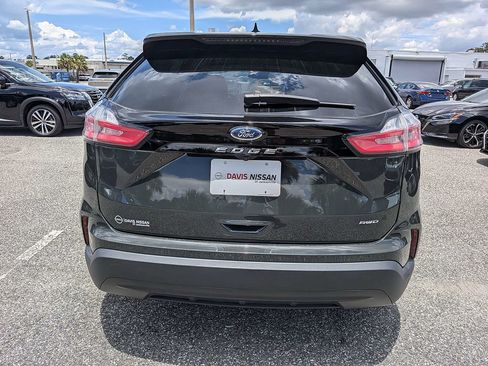 Used 2024 Ford Edge SE AWD/4WD image 4