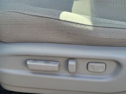 Used 2017 Honda Pilot EX image 22