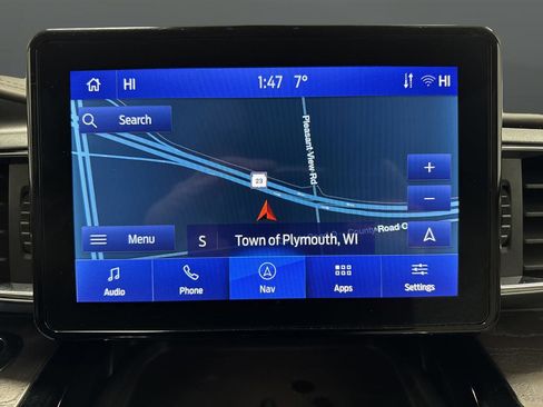 Used 2023 Ford Explorer Platinum w/ Class IV Trailer Tow Package image 9