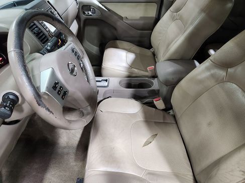 Used 2017 Nissan Frontier SL image 31