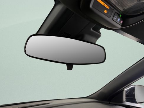 Used 2025 Buick Envista Sport Touring FWD image 28