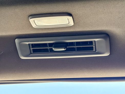 Certified 2021 Cadillac Escalade ESV Premium Luxury w/ Driver Assist Tech Package AWD/4WD image 27