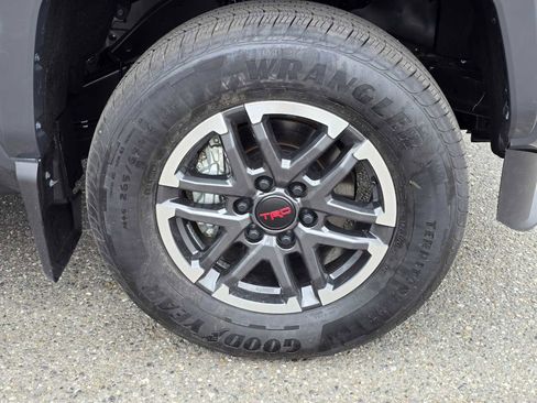 Certified 2026 Toyota Tacoma TRD Sport w/ TRD Sport Premium Package AWD/4WD image 9