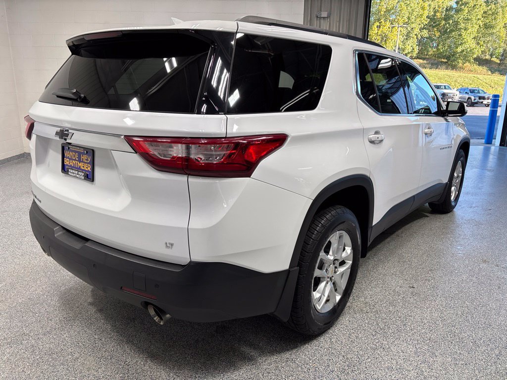 Used 2019 Chevrolet Traverse LT w/ LPO, Floor Liner Package AWD/4WD image 7