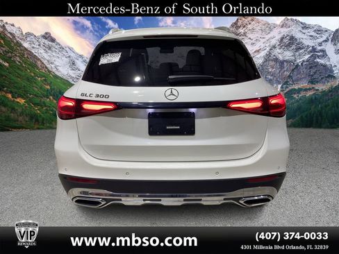 Used 2025 Mercedes-Benz GLC 300 image 19