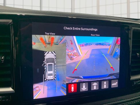 New 2026 Chrysler Pacifica Select image 25