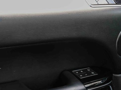 Used 2021 Land Rover Range Rover Sport HSE Silver Edition image 15