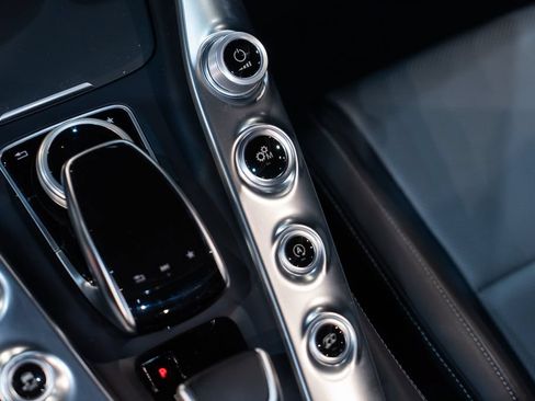 Used 2019 Mercedes-Benz AMG GT Roadster image 36