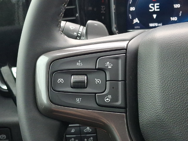 Used 2024 Chevrolet Silverado 1500 High Country w/ Technology Package AWD/4WD image 21