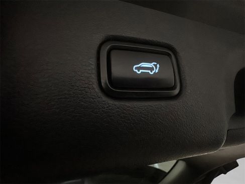 Used 2021 Hyundai Palisade Limited w/ Cargo Package image 32