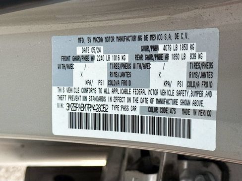 Used 2024 MAZDA MAZDA3 s FWD image 35
