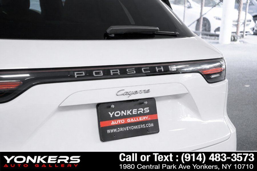 Used 2021 Porsche Cayenne AWD/4WD image 20