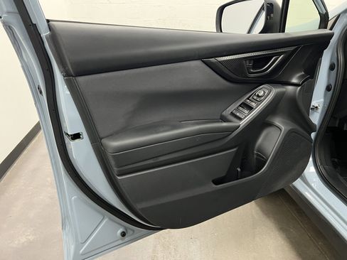 Used 2022 Subaru Crosstrek 2.0i Premium w/ Moonroof Package image 22