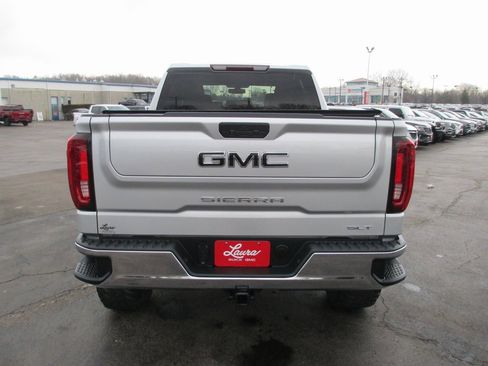 Used 2022 GMC Sierra 1500 SLT image 6