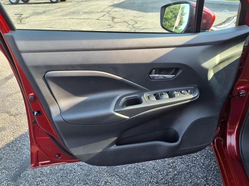 New 2025 Nissan Versa SV w/ Trunk Package image 11